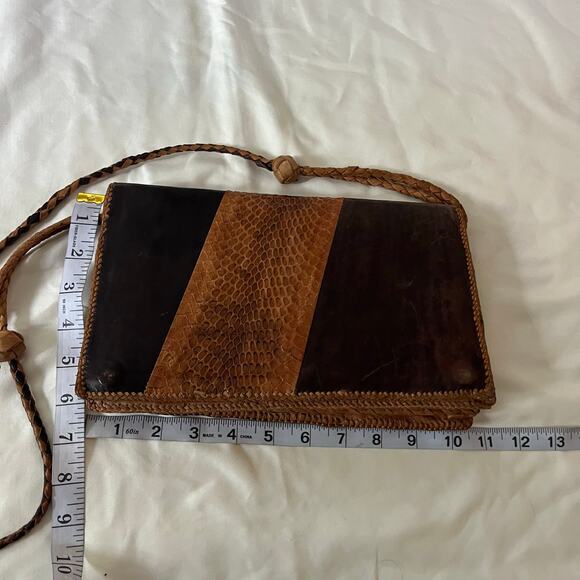 Vtg Leather Crossbody Bag Patchwork Boho Lagenlook - Picture 8 of 8